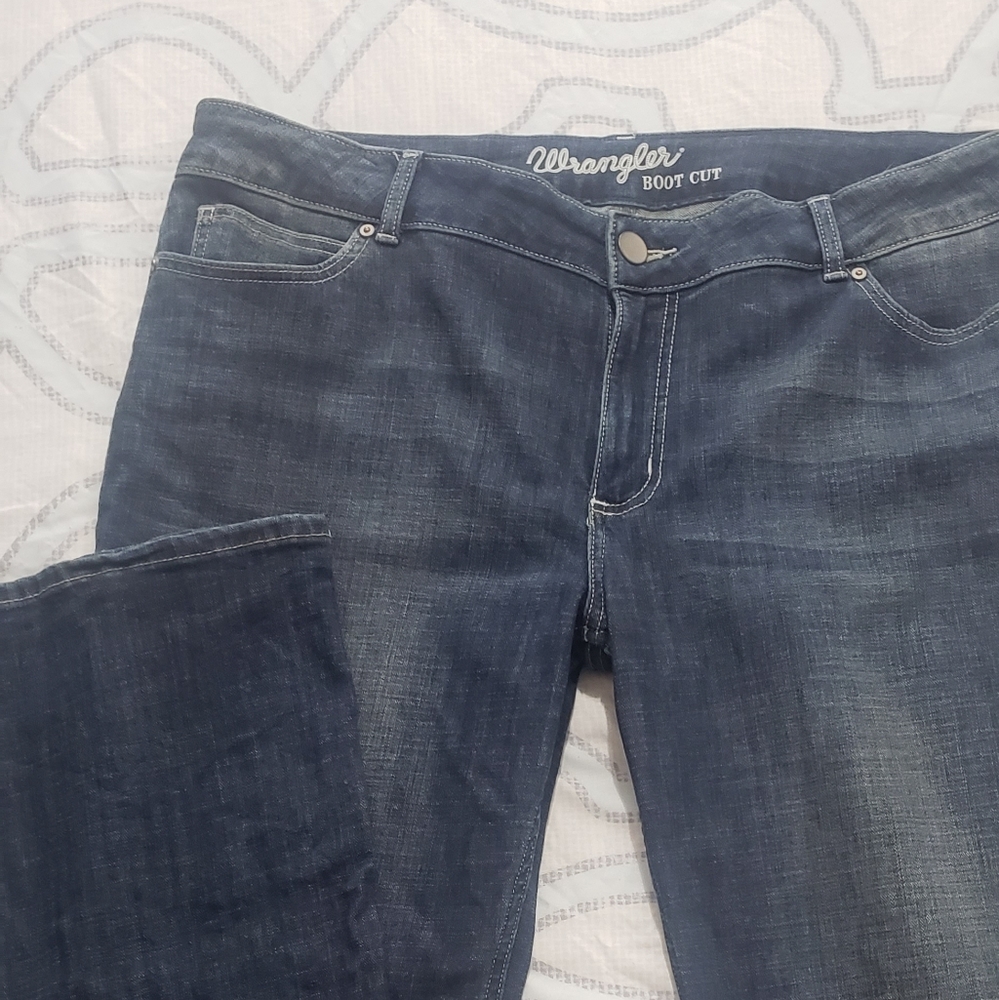 Womens Wrangler Jeans